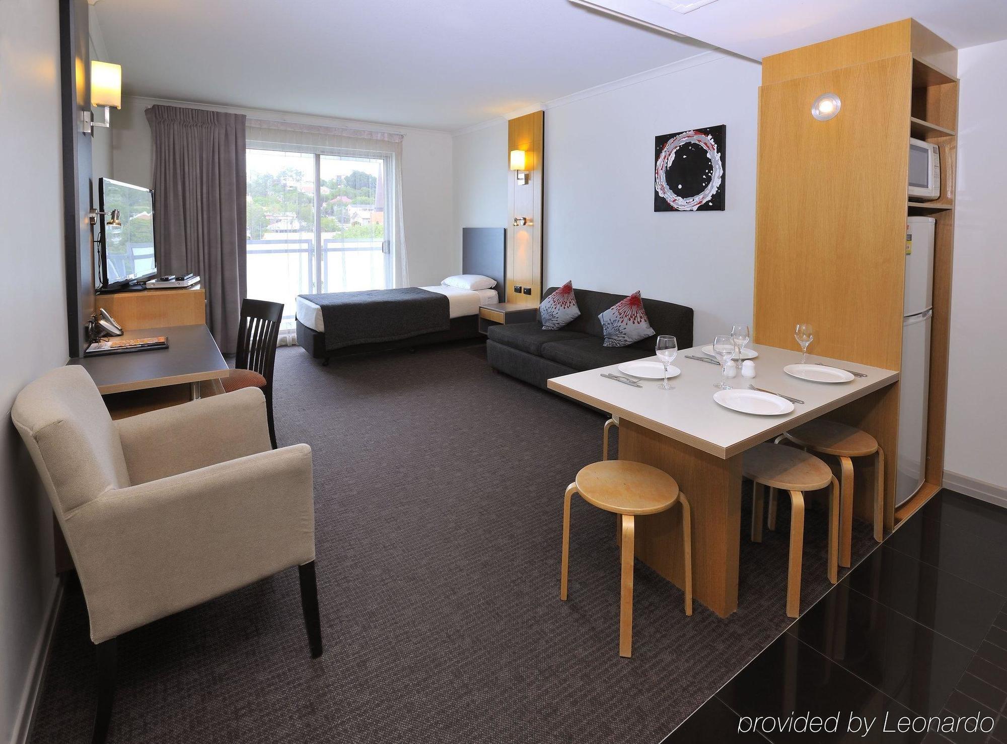 Metro Hotel Ipswich International 外观 照片