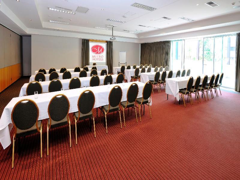 Metro Hotel Ipswich International 外观 照片